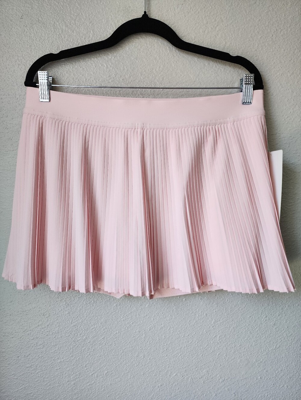 Lululemon Varsity HR Pleated Tennis Skirt Size 12 In Strawberry Milkshake NWT - Picture 1 of 6